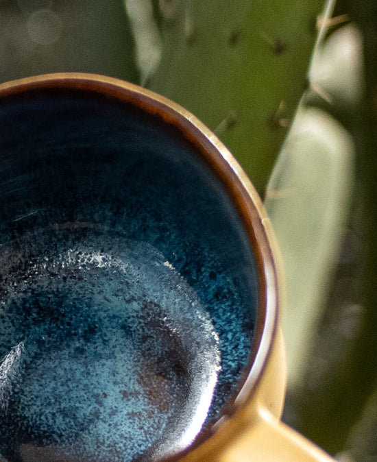 cups-and-mug-blue-mug
